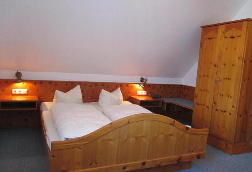 Номер Стандарт, & Gästehaus Krone