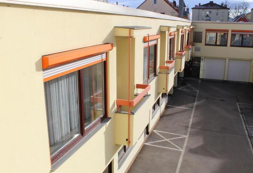 غرفة قياسية مزوَّدة بشُرفة, Stadthotel Augsburg