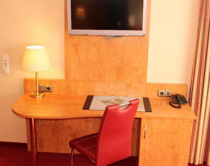 스탠다드 발코니 룸, Stadthotel Augsburg