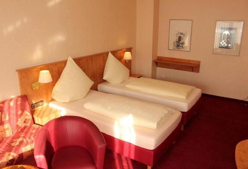 스탠다드 발코니 룸, Stadthotel Augsburg