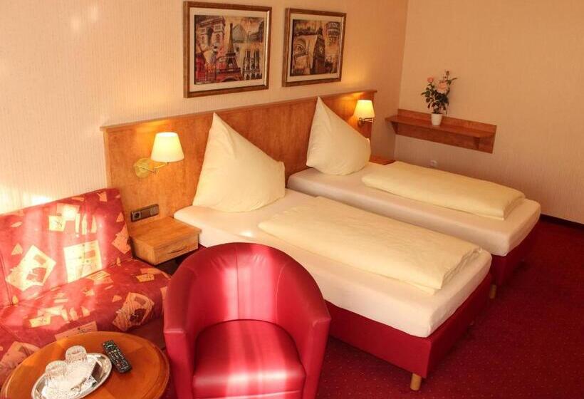 חדר סטנדרט עם מרפסת, Stadthotel Augsburg