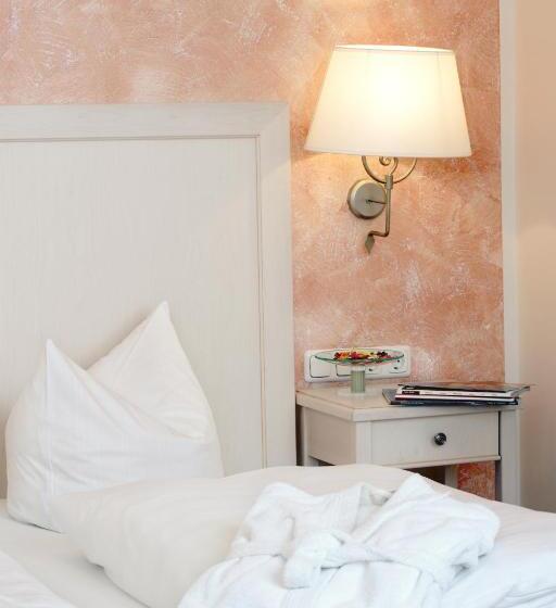 غرفة قياسية, Villa Arborea