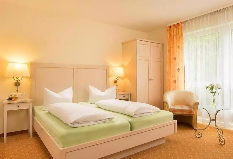 Camera Standard, Villa Arborea