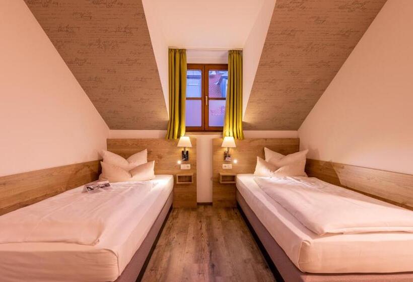 Номер Стандарт, Zur Post Kümmersbruck Hotel & Tiny Houses