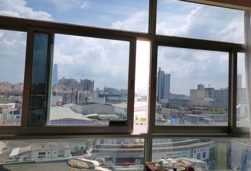 غرفة ديلوكس, Global Business