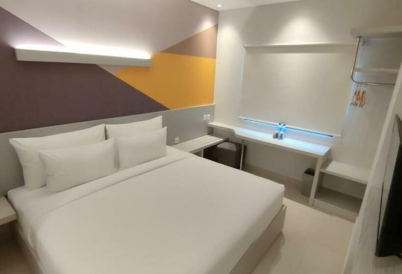 带大床的高级房间, Agogo Downtown Hotel Surabaya