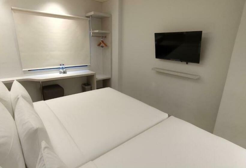 标准三人间, Agogo Downtown Hotel Surabaya