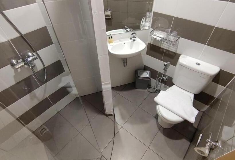 带大床的豪华间, Agogo Downtown Hotel Surabaya