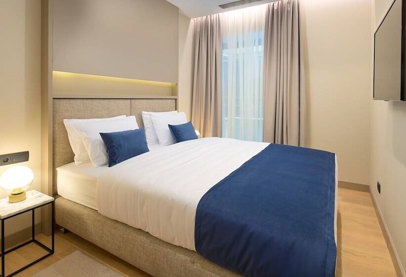 سوییت خانوادگی, Boutique Hotel Porto
