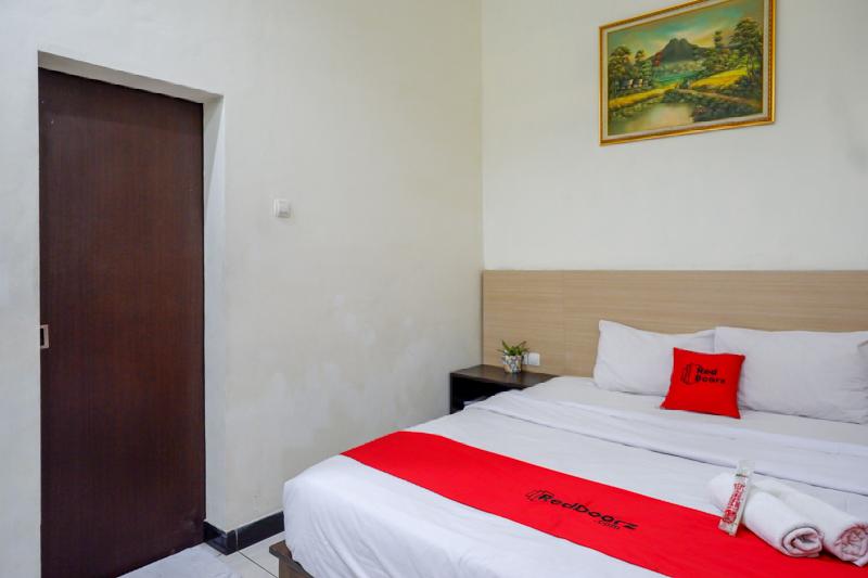 חדר סטנדרט, Reddoorz Plus @ Hotel Asih Uny