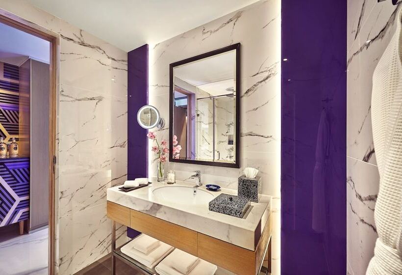 Deluxe Zimmer, Vivanta Navi Mumbai Turbhe