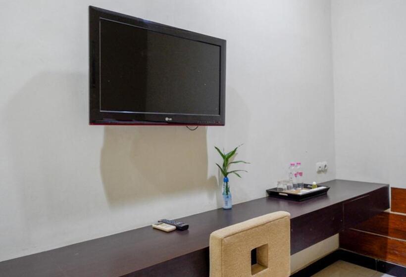 חדר משפחתי, Reddoorz Plus @ Hotel Asih Uny