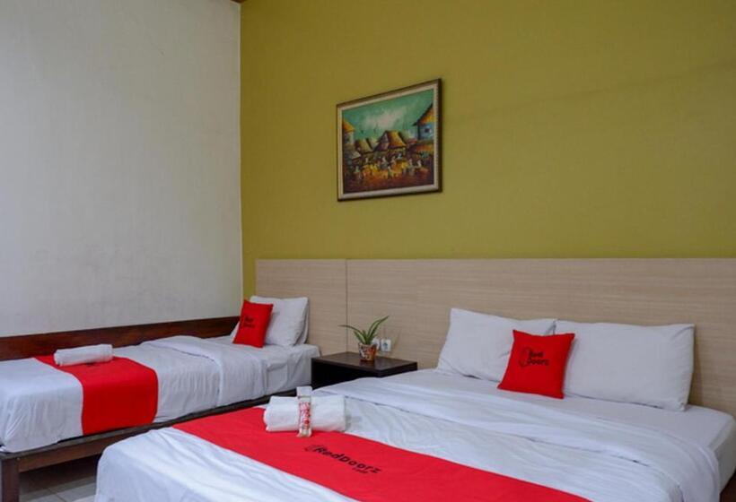 חדר משפחתי, Reddoorz Plus @ Hotel Asih Uny