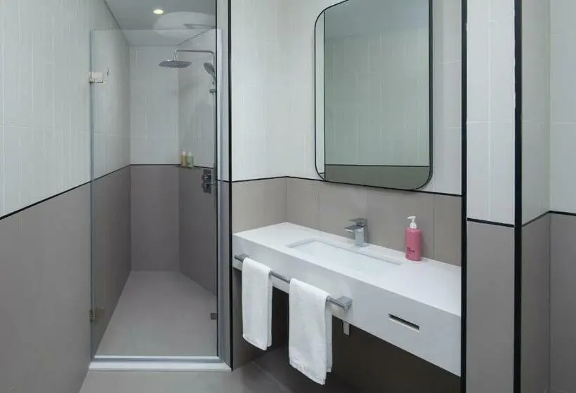 اتاق استاندارد, Rove Expo City