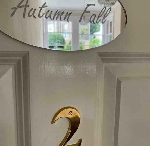 キングサイズベッドのスタンダードルーム, All Seasons Bed & Breakfast   Adults Only