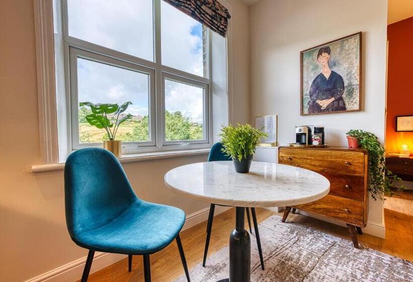 デラックススタジオ, Haworth Heights   An Amazing Aparthotel!