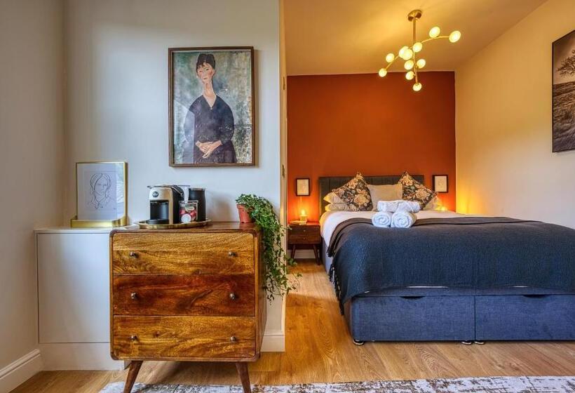 デラックススタジオ, Haworth Heights   An Amazing Aparthotel!