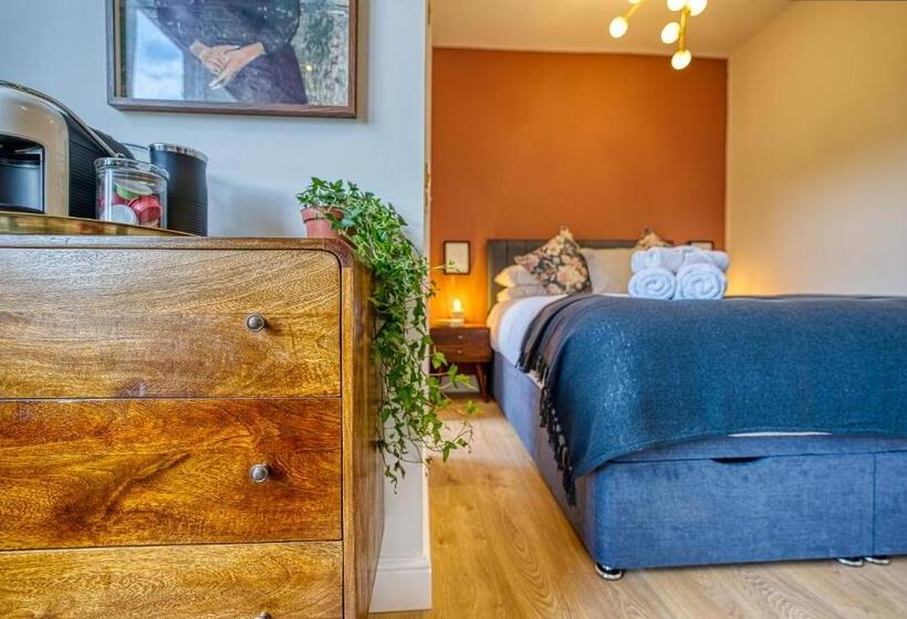 デラックススタジオ, Haworth Heights   An Amazing Aparthotel!