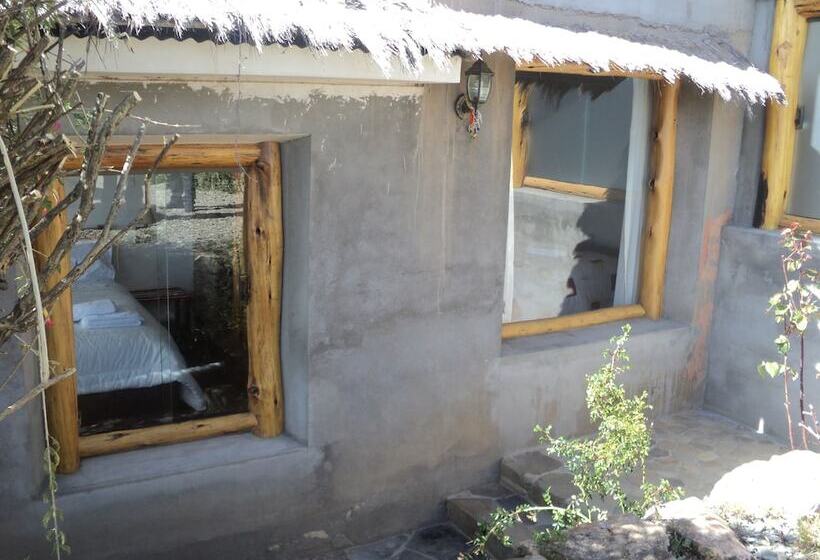 اتاق خانوادگی, Casa De La Luna Isla Del Sol Bolivia