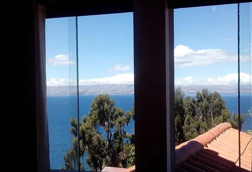 اتاق خانوادگی, Casa De La Luna Isla Del Sol Bolivia
