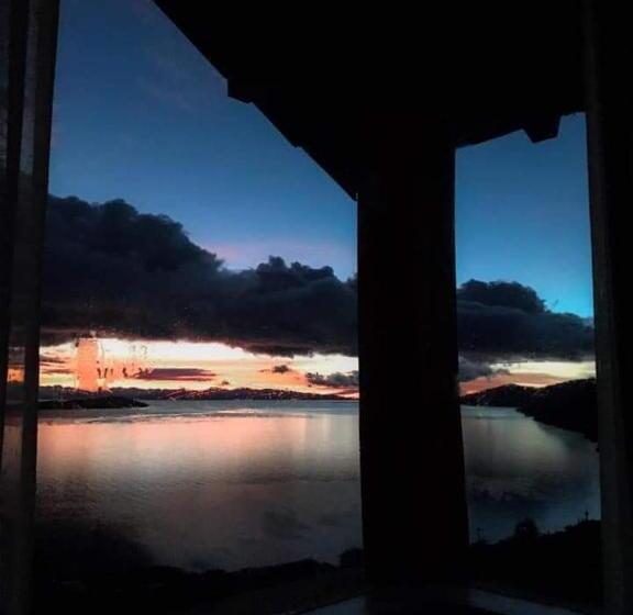 اتاق استاندارد با چشم‌انداز دریاچه, Casa De La Luna Isla Del Sol Bolivia