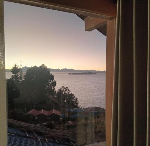 اتاق استاندارد با تخت بزرگ, Casa De La Luna Isla Del Sol Bolivia