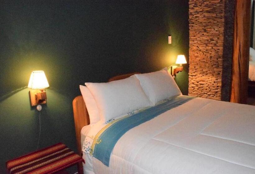 اتاق خانوادگی, Casa De La Luna Isla Del Sol Bolivia