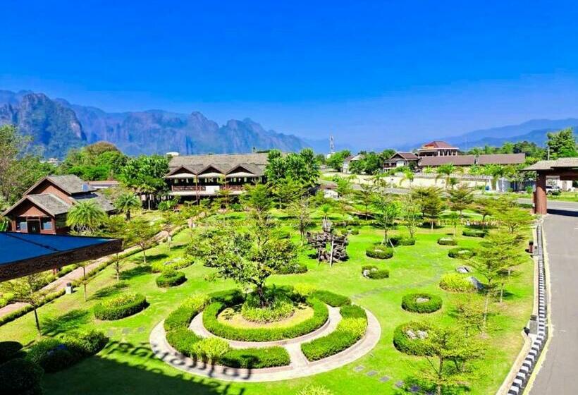 Номер Deluxe, Lisha Grandhotel Vangvieng