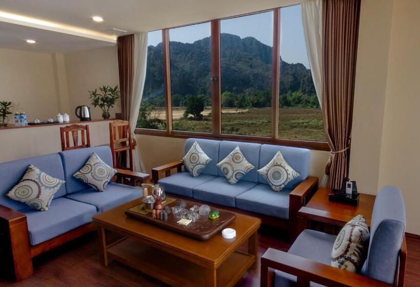 Президентский Люкс, Lisha Grandhotel Vangvieng