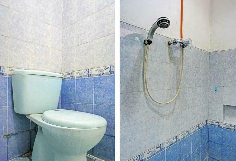 디럭스 룸, J&b Rooms Tomang Jakarta Mitra Reddoorz