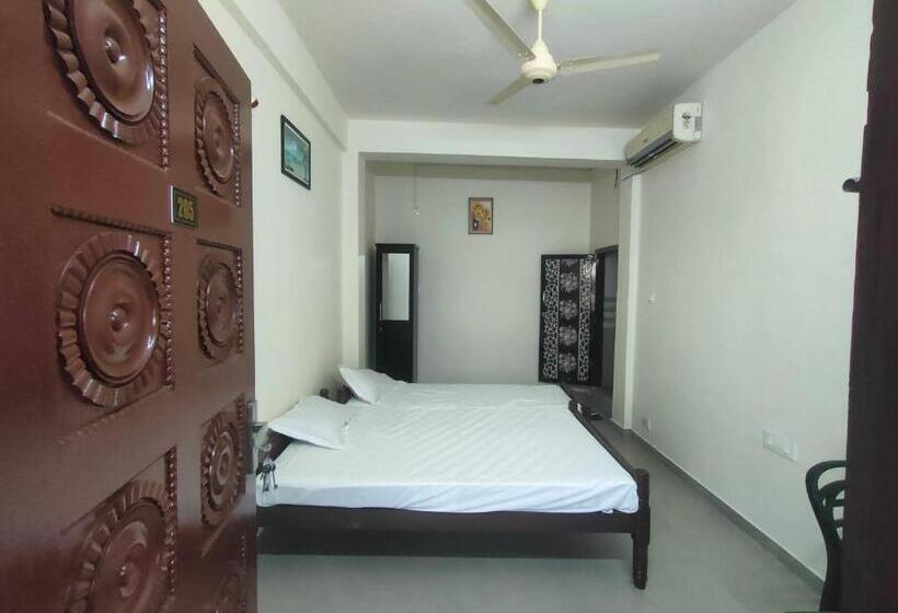 スタンダードルーム, Jinnens Tourist Home