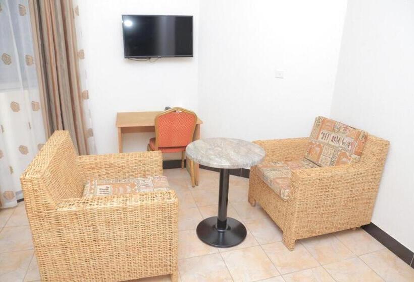 آپارتمان 1 خوابه, Garden Courts Hotel Masaka