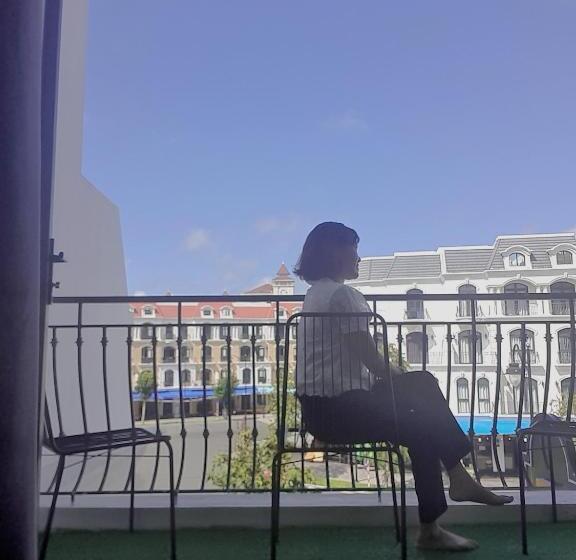 ファミリールーム, Xan