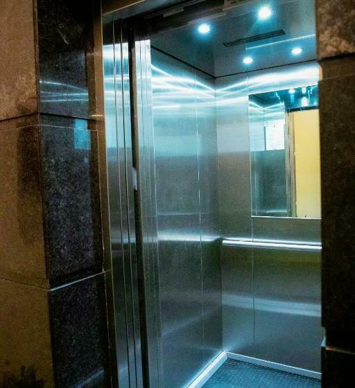 סטודיו סטנדרט עם מרפסת, Lime Tree Luxury Studio   Service Apartment Near Artemis Hospital ,gurgaon