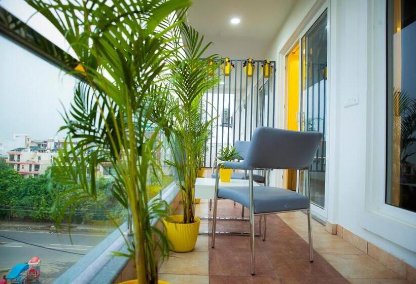 סטודיו סטנדרט עם מרפסת, Lime Tree Luxury Studio   Service Apartment Near Artemis Hospital ,gurgaon