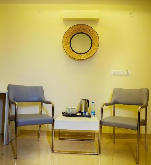 סטודיו סטנדרט עם מרפסת, Lime Tree Luxury Studio   Service Apartment Near Artemis Hospital ,gurgaon