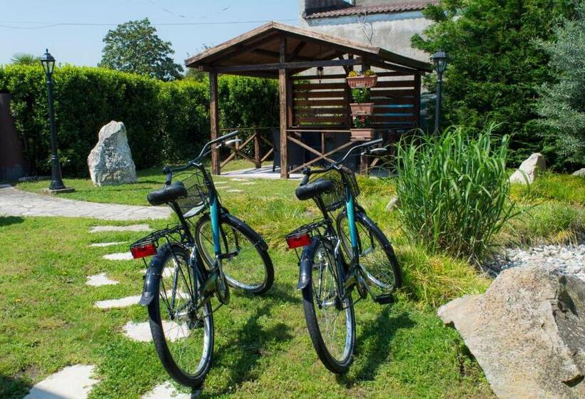 小型套房带阳台, Borgo Di Arcadia