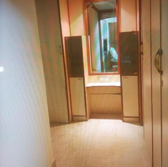 خانه 1 خوابه, Kings Mysuru Hotels Sgh