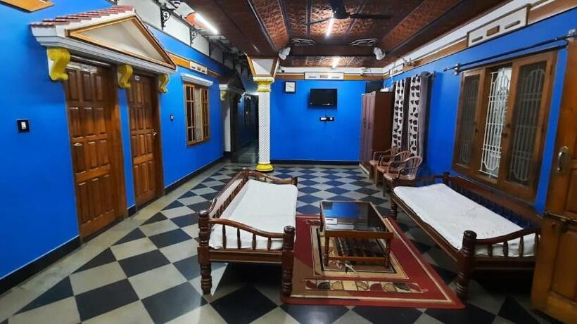 اتاق استاندارد, Kings Mysuru Hotels Sgh