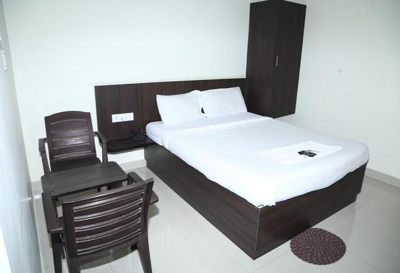 디럭스 룸, Pride Image