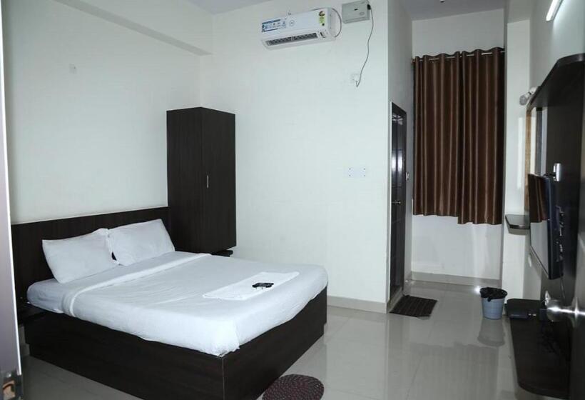 디럭스 룸, Pride Image