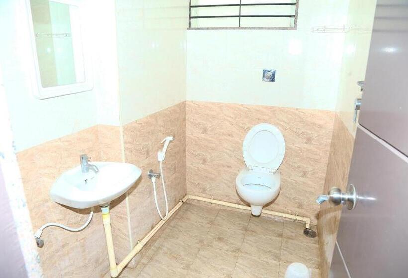 트리플 클래식 룸, Pride Image