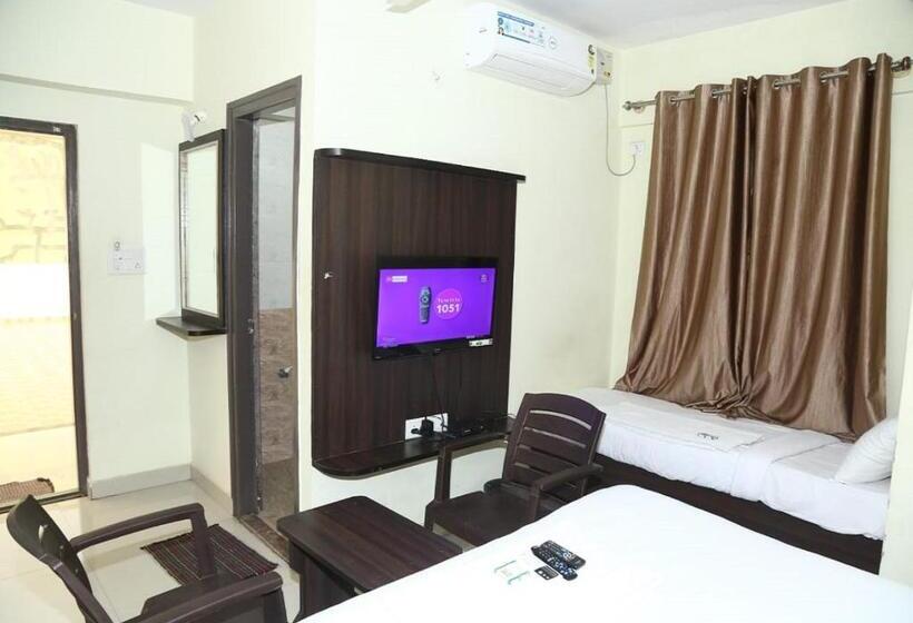 트리플 클래식 룸, Pride Image