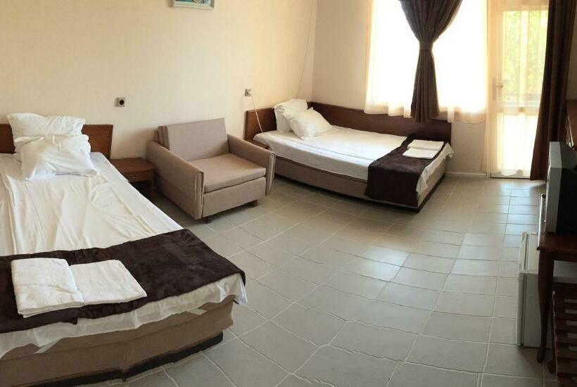 Номер Стандарт Трехместный, Guest House ,,emotion