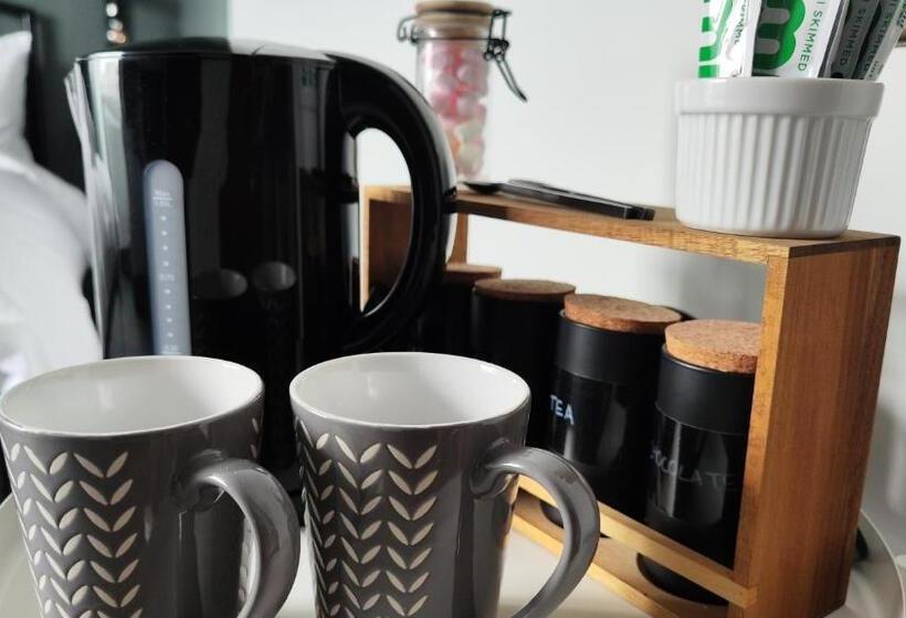 اتاق استاندارد, Styles & White Stays   Central Newquay