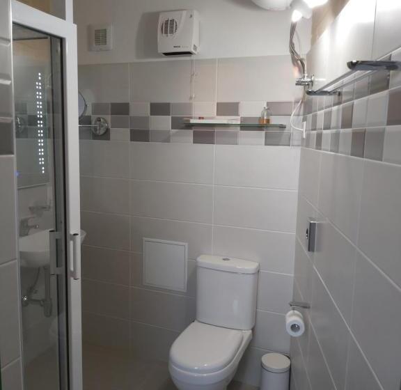 اتاق استاندارد با تراس, The Hidden Gem Boutique