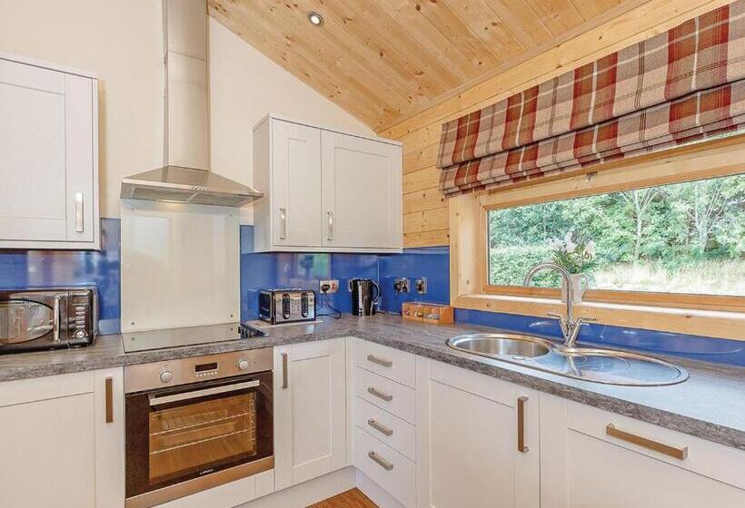Дом 2 Спальни, Gadlas Park Holiday Cabins