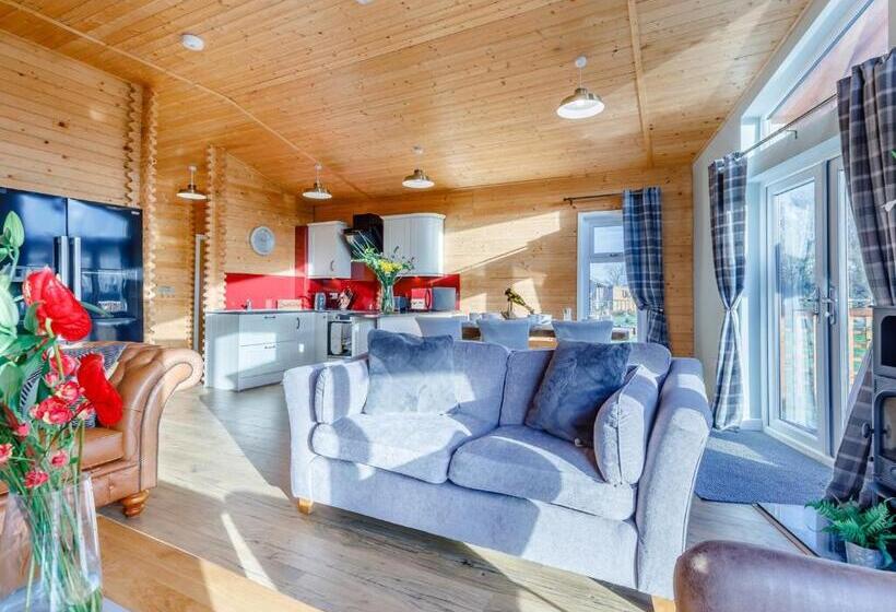 ３ベッドルームハウス, Gadlas Park Holiday Cabins