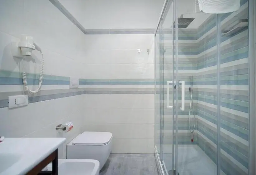 Standard Kolmen Hengen Huone, Vincent B&b   Vicini Al Mare