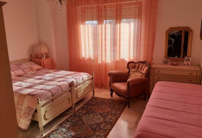 スタンダードルーム, B&b Anna